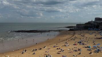 Ubicación cercana a la playa
