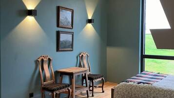 Suite | Kalis bunyi, Wi-fi percuma