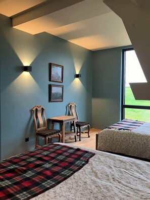 Suite | Soundproofing, free WiFi