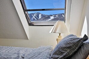 Condo, 2 Bedrooms, Mountain View - Mountain Green Resort (Killington)