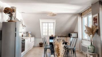 Comfort appartement, terras | Dineerruimte