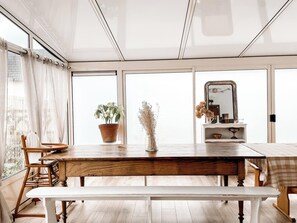 Cottage Deluxe, patio | Salle à manger