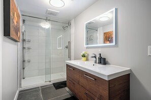 Hair dryer, towels
