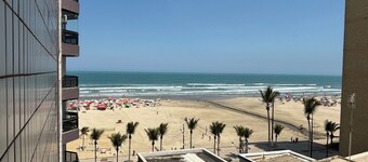 Apartment 57, Air Conditioning, Sea View, WiFi, Parking Space, Complete.