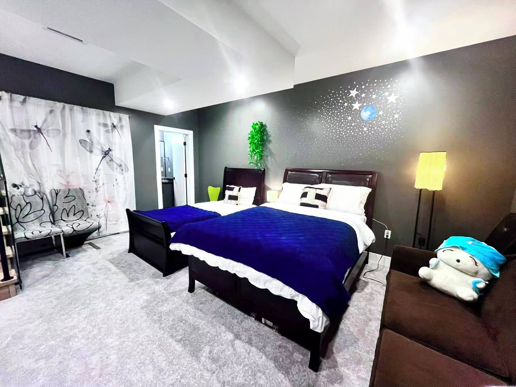 3 dormitoris, planxa i posts de planxar, wifi gratuïta i roba de llit 