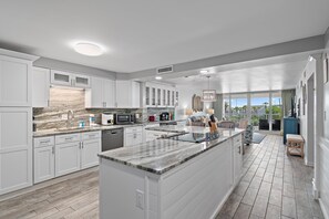 Leilighet, flere senger (Shoreline Towers 3033) | Eget kjøkken