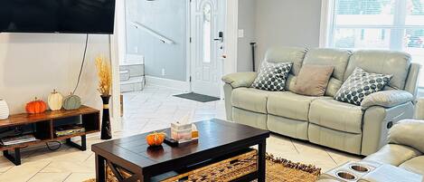 Smart-TV, Bücher, Musikbibliothek