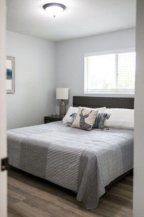 4 bedrooms, iron/ironing board, travel cot, WiFi