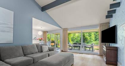 Quiet Riverside Retreat 3bd/2ba