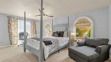 Desk, iron/ironing board, free WiFi, bed sheets