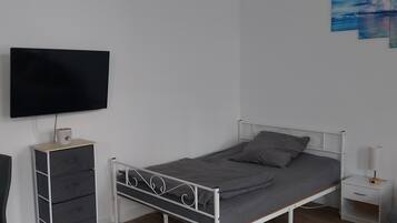 1 sovrum, gratis wi-fi och sÀngklÀder