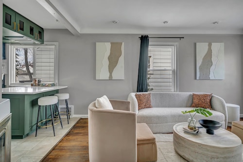 Cozy 3BD/2BA Home Minutes from Downtown Ferndale