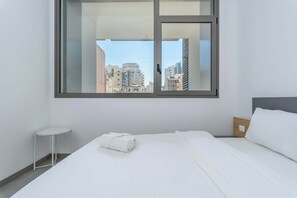 Apartment, 1 Bedroom, Kitchenette, City View