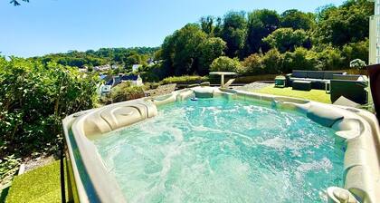 A Grand Georgian Grade II Listed Mansion with view
