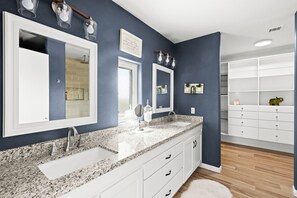 Hårtørrer, håndklæder