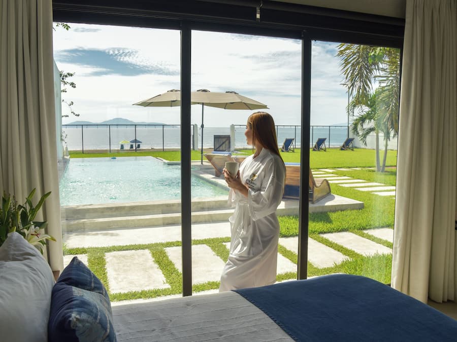 Suíte superluxo | Vista para praia/oceano