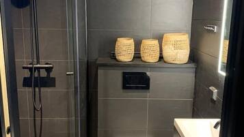 Hair dryer, towels