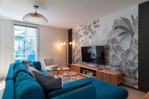 Fernseher, DVD-Player