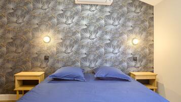 1 chambre, fer et planche Ă repasser, Wi-Fi gratuit, draps fournis