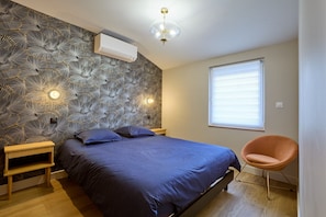 1 bedroom, iron/ironing board, free WiFi, bed sheets