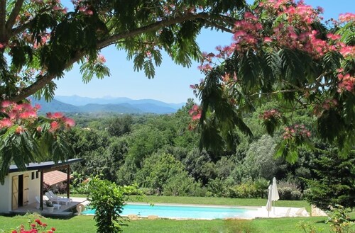 Gîte de Figarol - Vue sur les Pyrénées