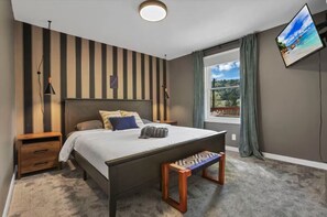 4 bedrooms, free WiFi, bed sheets - Edens Hillside Haven (Laurelville)