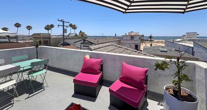 Saylor Away Seal Beach Studio