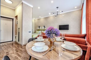 تناول الطعام