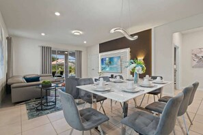Dining - Luxury 7bd Villa - Windsor Island Resort (WI 4057) (Davenport)