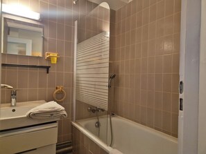 Hair dryer, towels