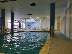 Piscine couverte