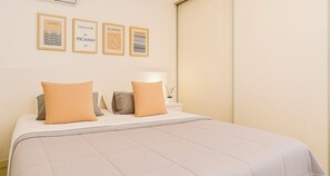 1 quarto, ferros/tábuas de passar roupa, Wi-Fi, roupa de cama