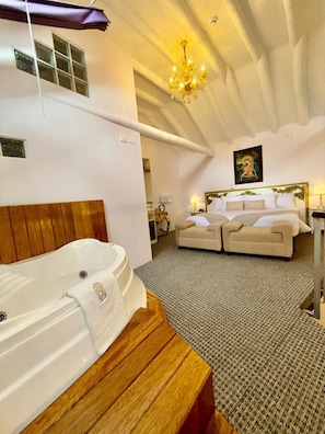 Suite Deluxe, vue cour intérieure