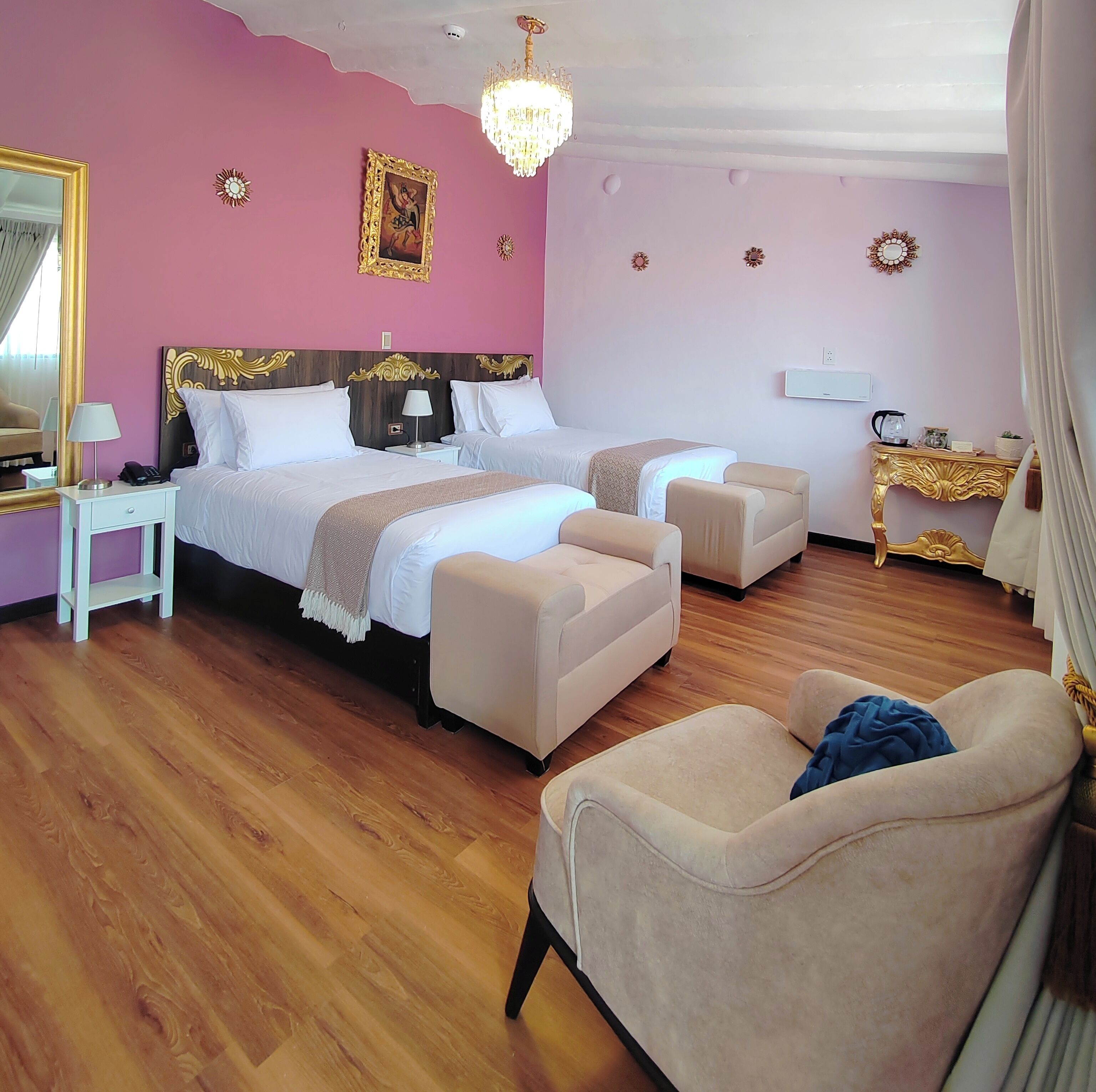 Coffres-forts dans les chambres, rideaux occultants, Wi-Fi gratuit