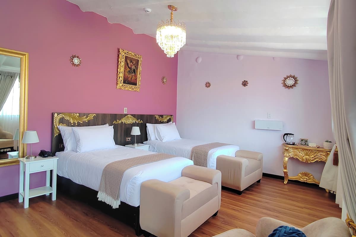 Coffres-forts dans les chambres, rideaux occultants, Wi-Fi gratuit