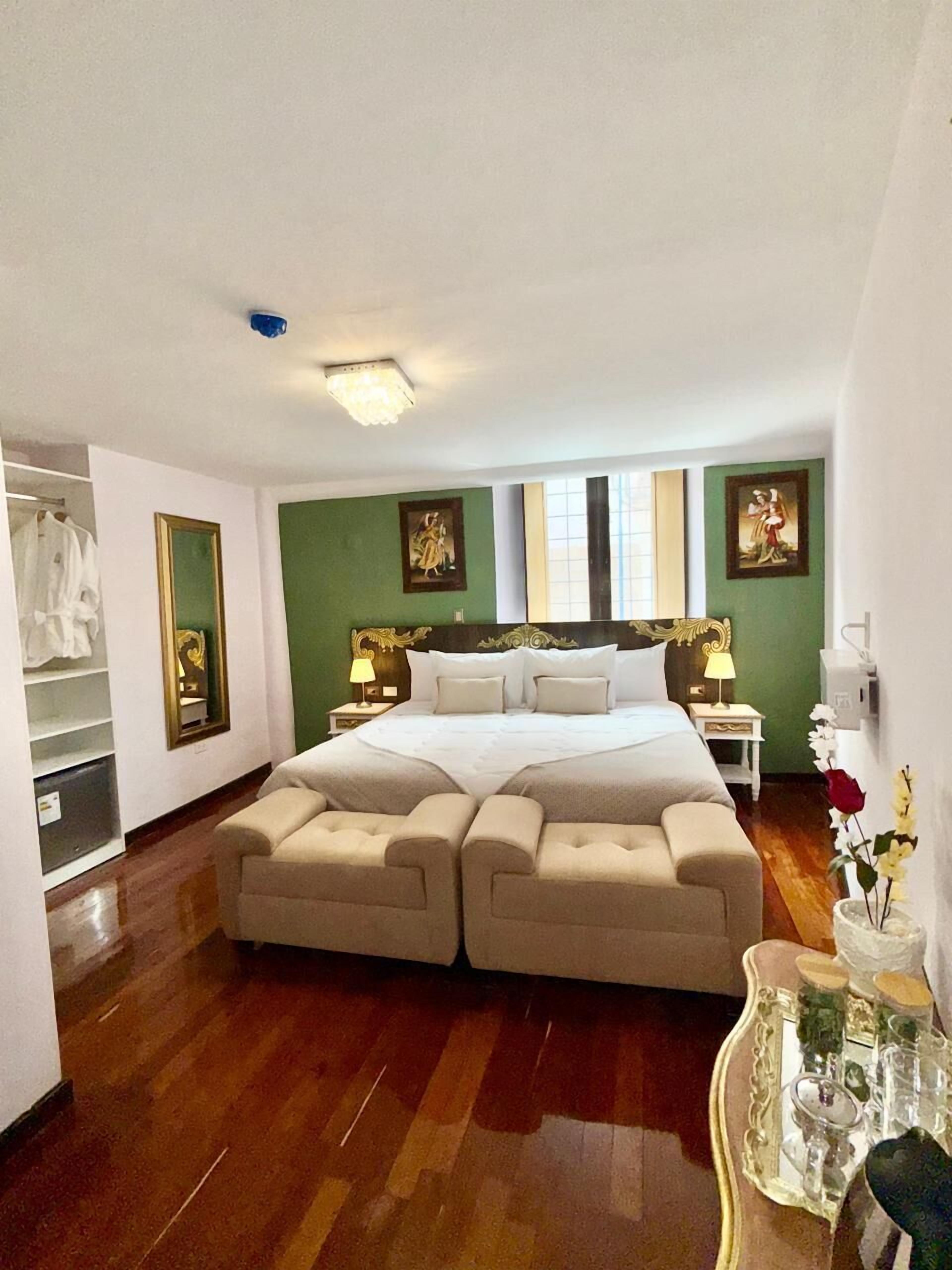 Coffres-forts dans les chambres, rideaux occultants, Wi-Fi gratuit