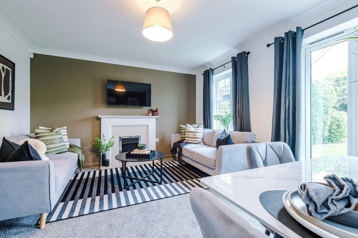 تلفزيون، مدفأة