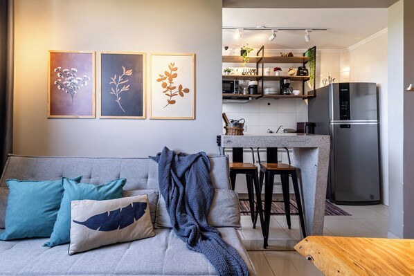 Living area - Flats Praia Uberlândia - Apartment close to Praia Clube - Leisure area 24-hour doorman (Uberlândia)