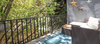 Updated Beauty Minutes to Vail - Garage +Backyard + Pet Friendly