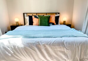 2 bedrooms, iron/ironing board, WiFi, bed sheets