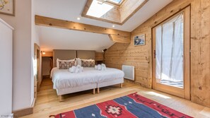 4 bedrooms, free WiFi, bed sheets