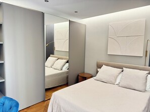 Apartamento Deluxe, 2 habitaciones, vistas a la ciudad | Tabla de planchar con plancha y wifi gratis