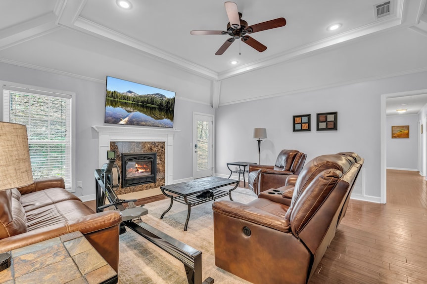 Peaceful 4br House In Charming Columbus - Hot-tub+gameroom+tvs In Every Room! - Columbus, MS