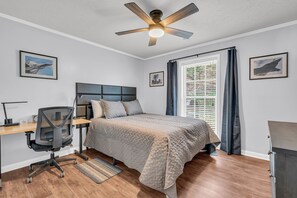 4 dormitorios, tabla de planchar con plancha, wifi y ropa de cama