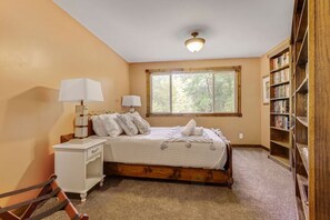 5 عدّة غرف نوم وواي فاي وملاءات أسرّة