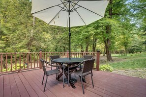 تناول الطعام بالخارج