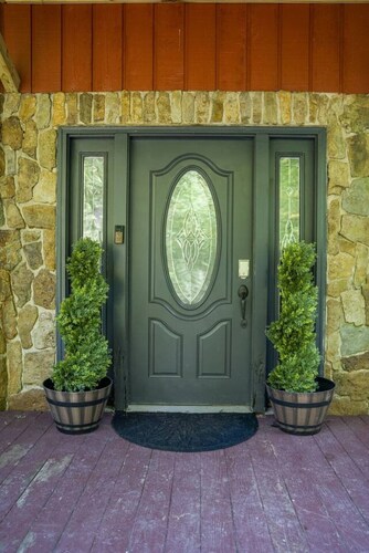 The Ford: Madison Wine Country Retreat  17 Acres + Waterfall + Riverfront