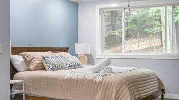 5 dormitoris, escriptori, wifi i roba de llit