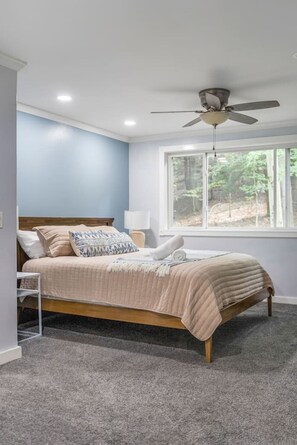 5 dormitorios, escritorio, wifi y ropa de cama