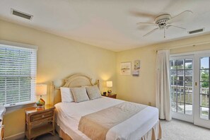 4 bedrooms, iron/ironing board, free WiFi, bed sheets - Bridger, Ships Watch Community in Duck, NC (Duck)